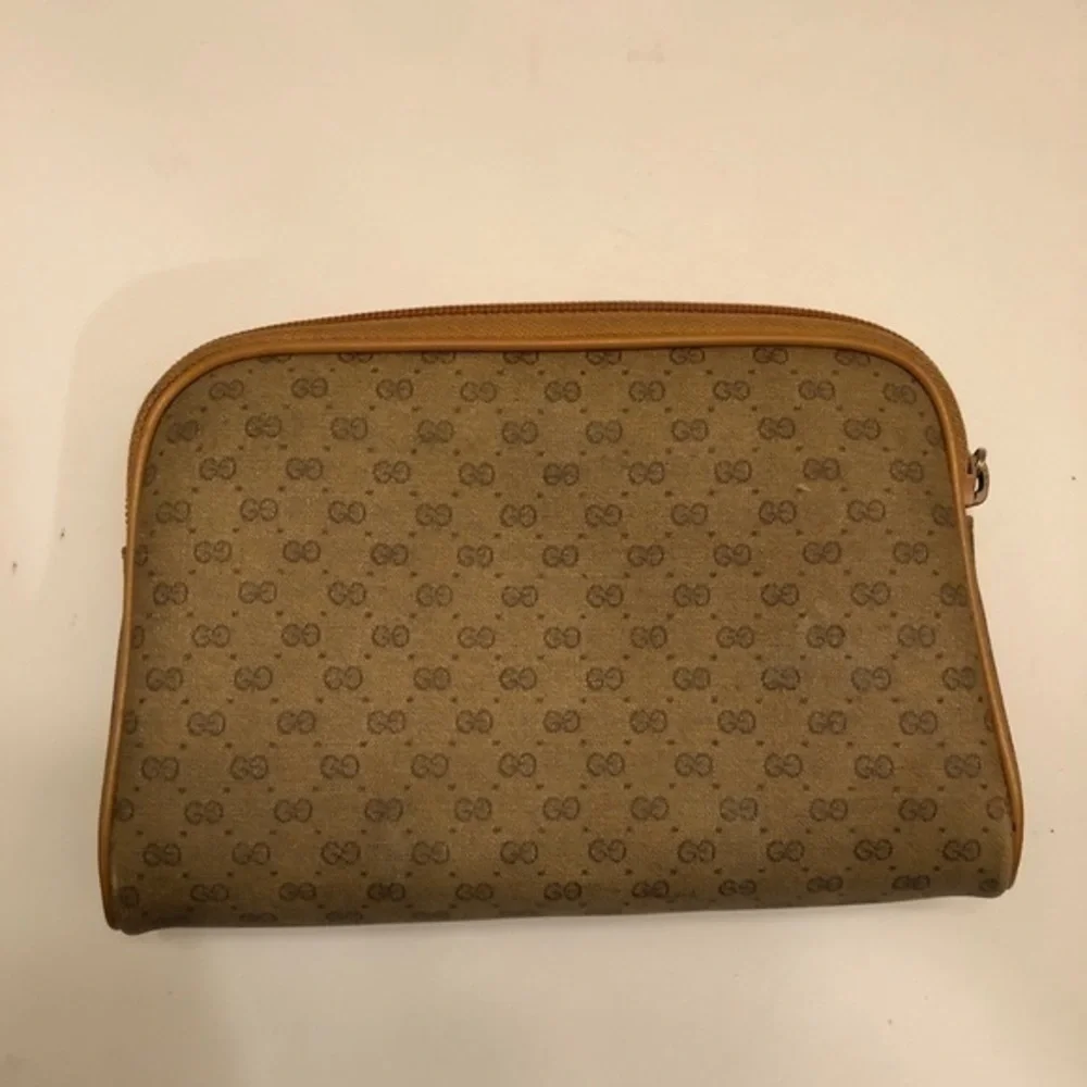 Gucci vintage gg toiletries cosmetic case bag